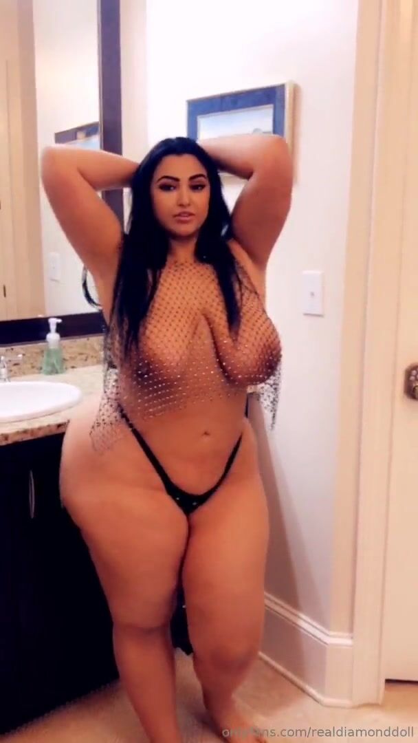 Diamonddoll Sexy Outfit For You Onlyfans Porn Videos Camstreams Tv