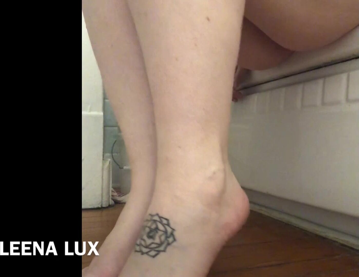 Leena lux lotion my feet xxx premium manyvids porn videos