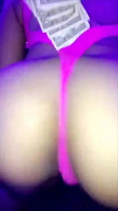 Tanya Barbie Lieder blonde big phat ass twerking snapchat free