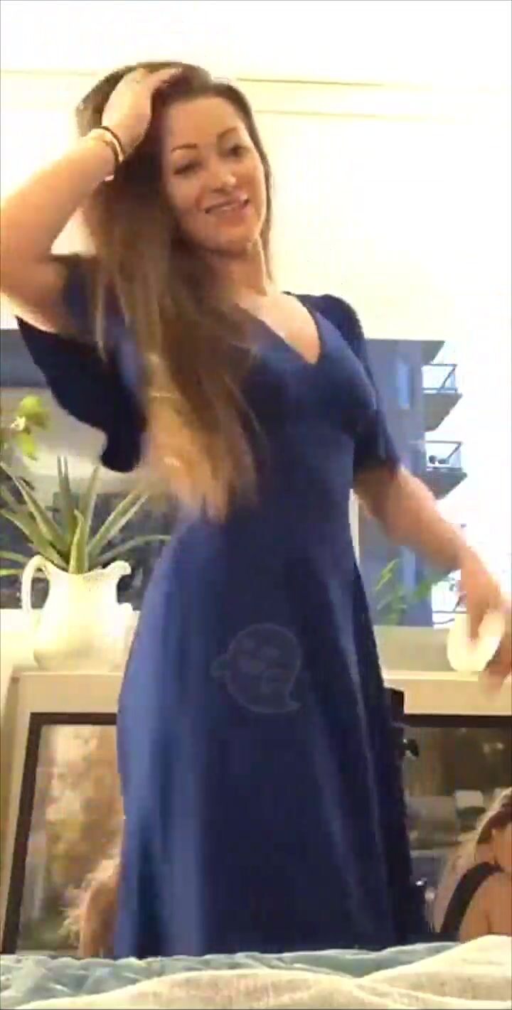 Dani Daniels In Blue Dress - Dani Daniels blue dress pussy fingering snapchat premium porn videos -  CamStreams.tv