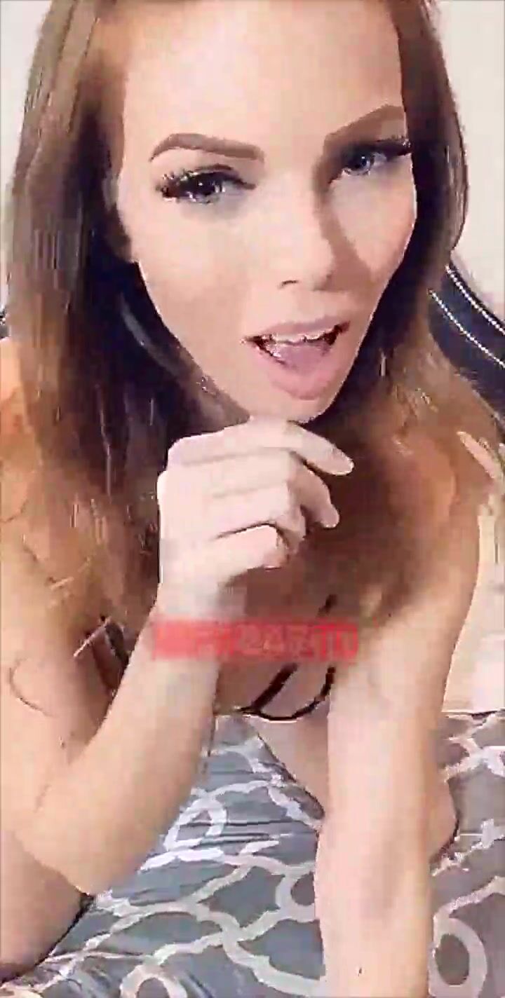 Dakota James dildo deepthroat & riding snapchat premium porn videos