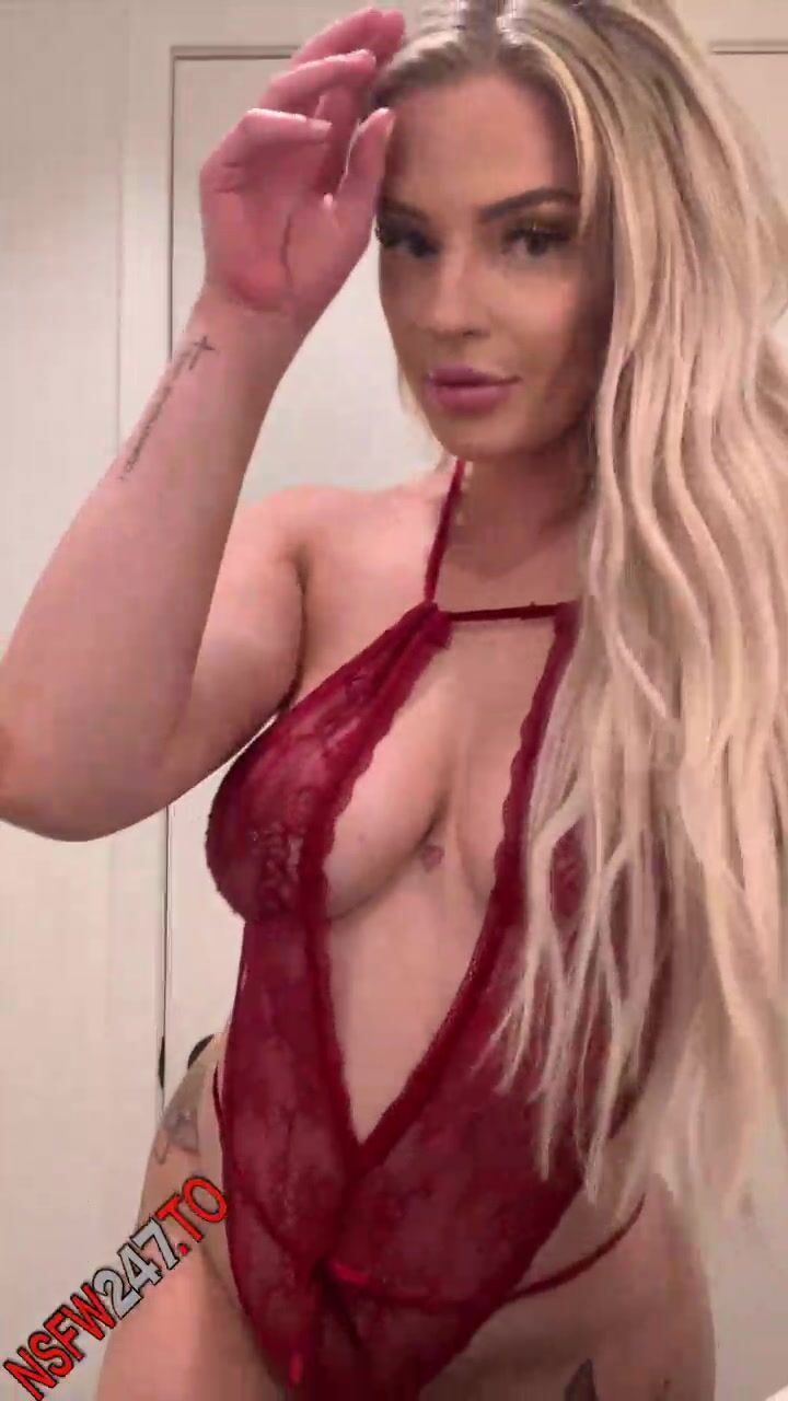 Kendra Karter red bodysuit tease show onlyfans porn videos