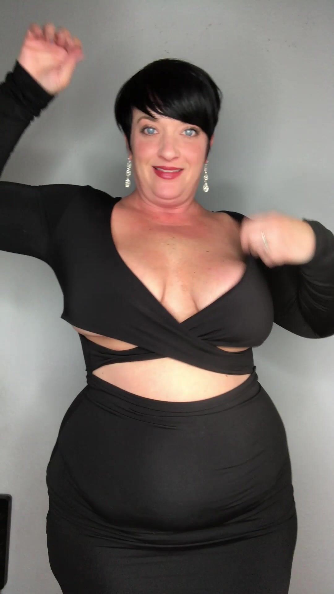 - OnlyFans Leaked Mama Hourglass Hourglassmama Hourglassleigh OnlyFans
