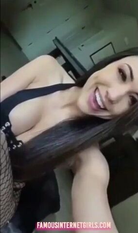 Anal Gaping Selfie - Rainey James Anal Gape Nude New XXX Premium Porn - CamStreams.tv