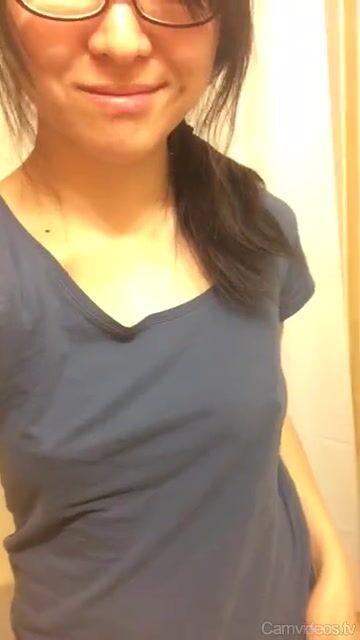 SekushiPaichi Flashing in Restroom