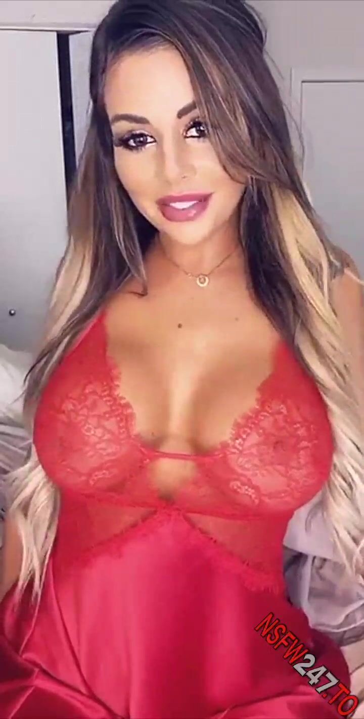 Juli Annee Sex - Juli annee sexy red outfit tease snapchat xxx porn videos - CamStreams.tv