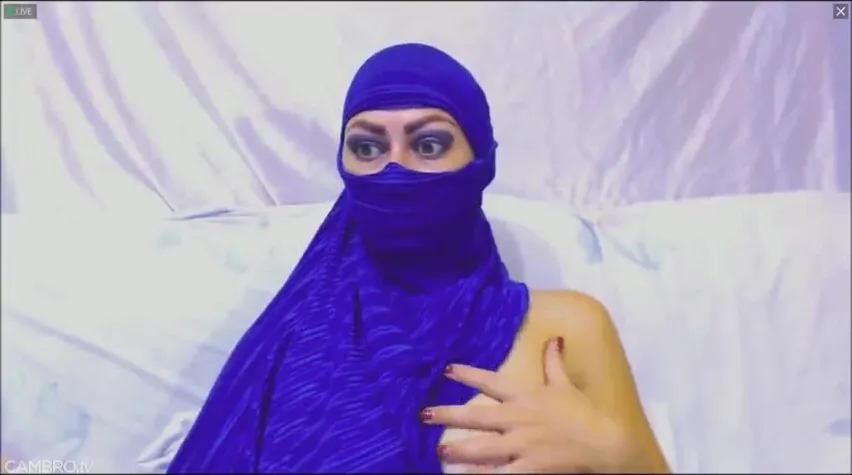 Arab Webcam Dildo Anal - Arabian webcam whore in hijab dildoing deep her anus, gaping anal porno -  CamStreams.tv