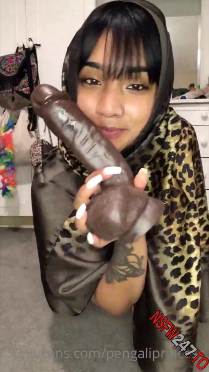 Kahn Xxx - Yasmina khan riding big black dildo xxx porn videos - CamStreams.tv
