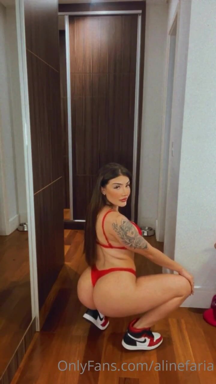 Aline Faria OnlyFans Nude in Bed Video Leaked