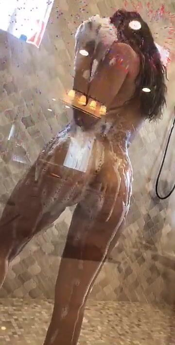 Ana Cheri – Naked in the shower