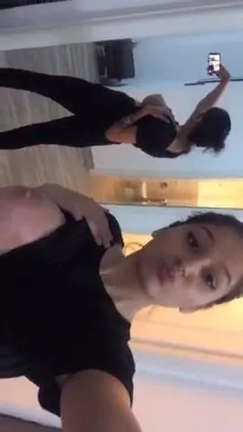 Julia Tica Boob Videos - Julia Tica Boob Mirror Selfie Onlyfans XXX Videos Leaked - CamStreams.tv