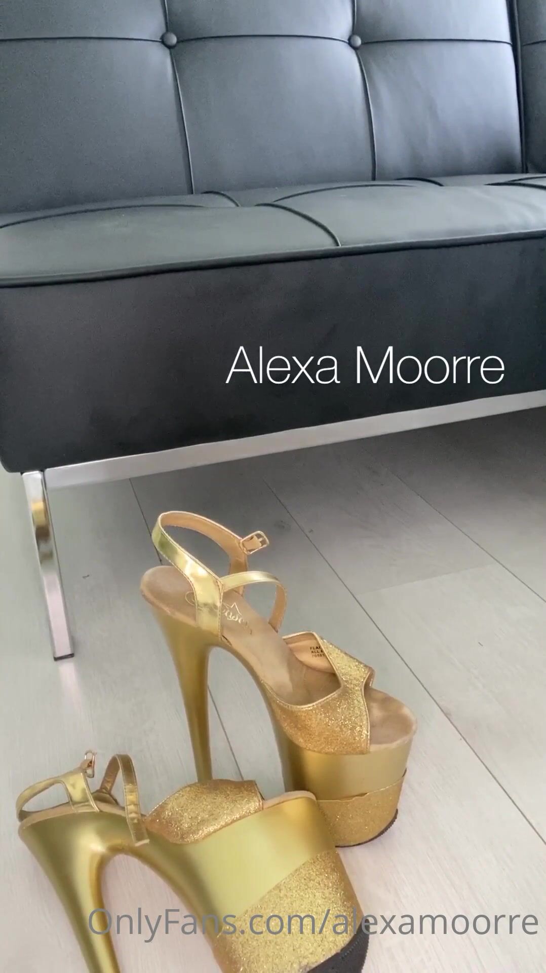 Alexamoorre 06 11 2020 Classic Gold and even xxx onlyfans porn -  CamStreams.tv