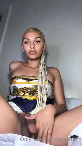 Xxxv Xx Video - Tsyazminx Wanna play w/ it bby xxx onlyfans porn video - CamStreams.tv