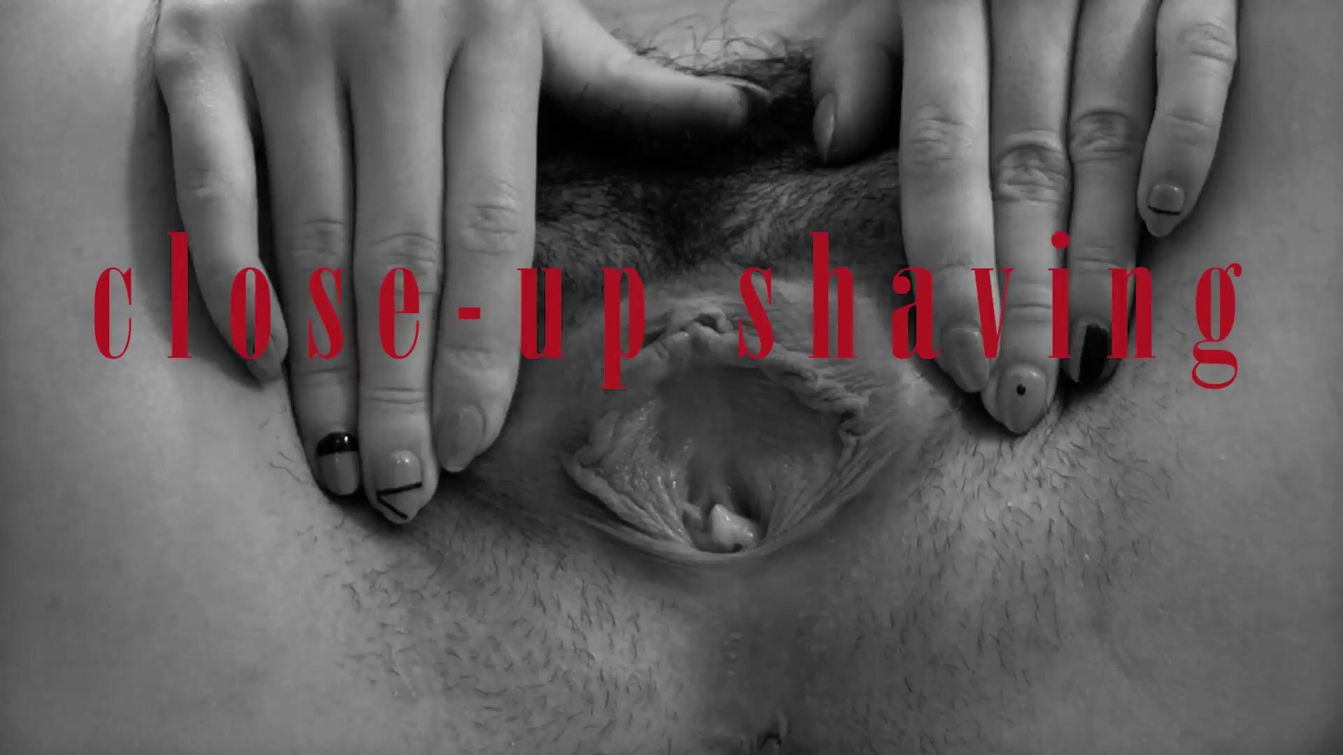 Fruitsforbats ASMR close up shaving (pussy armpits) the sounds of shaving w...