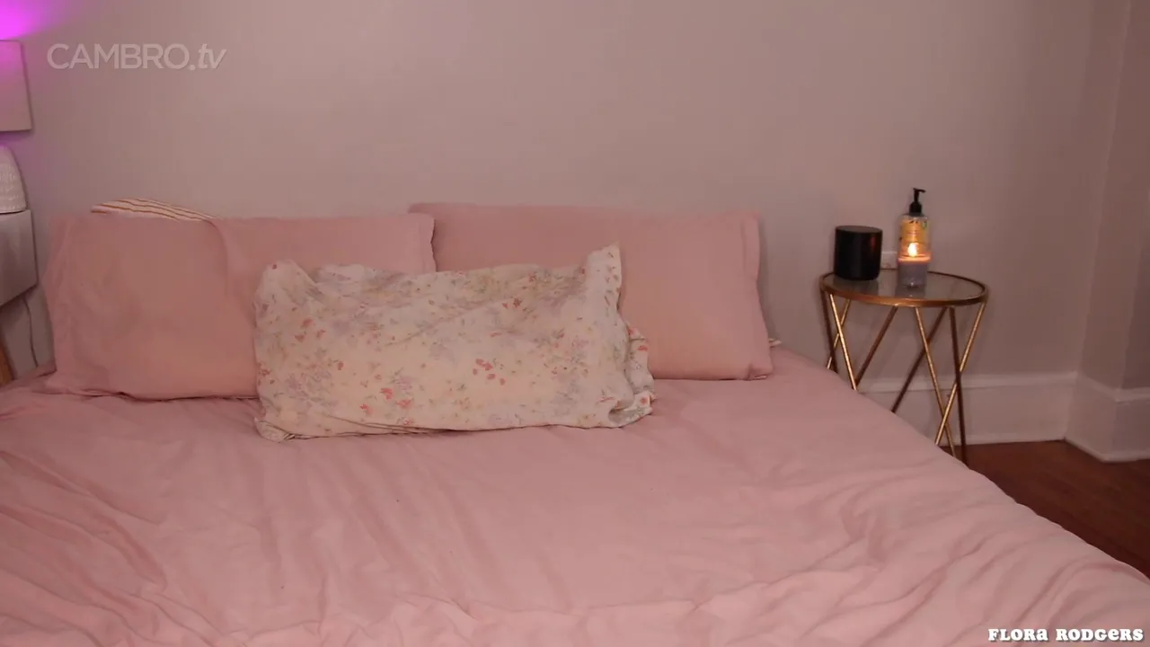 Florarodgers - marries friends fuck cambrotv - CamStreams.tv