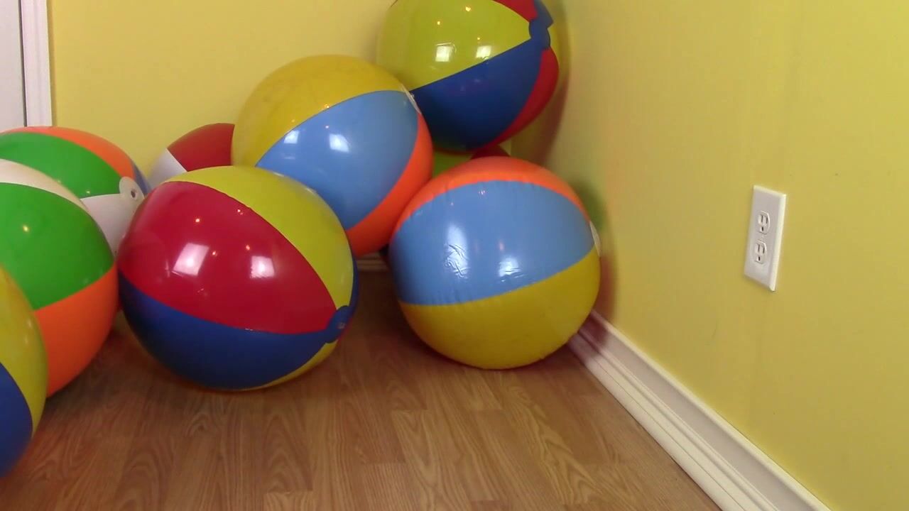 Beach Balls Porn - BuddahsPlayground popping beach balls with cigarette xxx premium porn  videos - CamStreams.tv